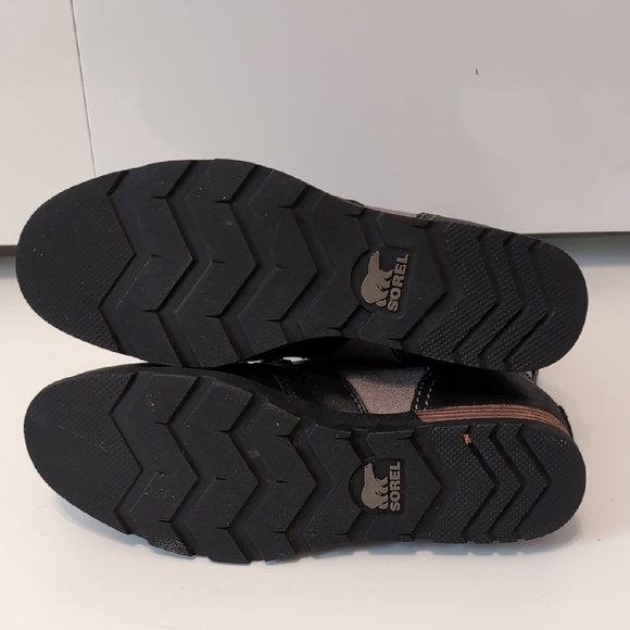 Sorel Black and Gray Major Carly Lace-Up Major Boots Size 9 - Picture 8 of 9